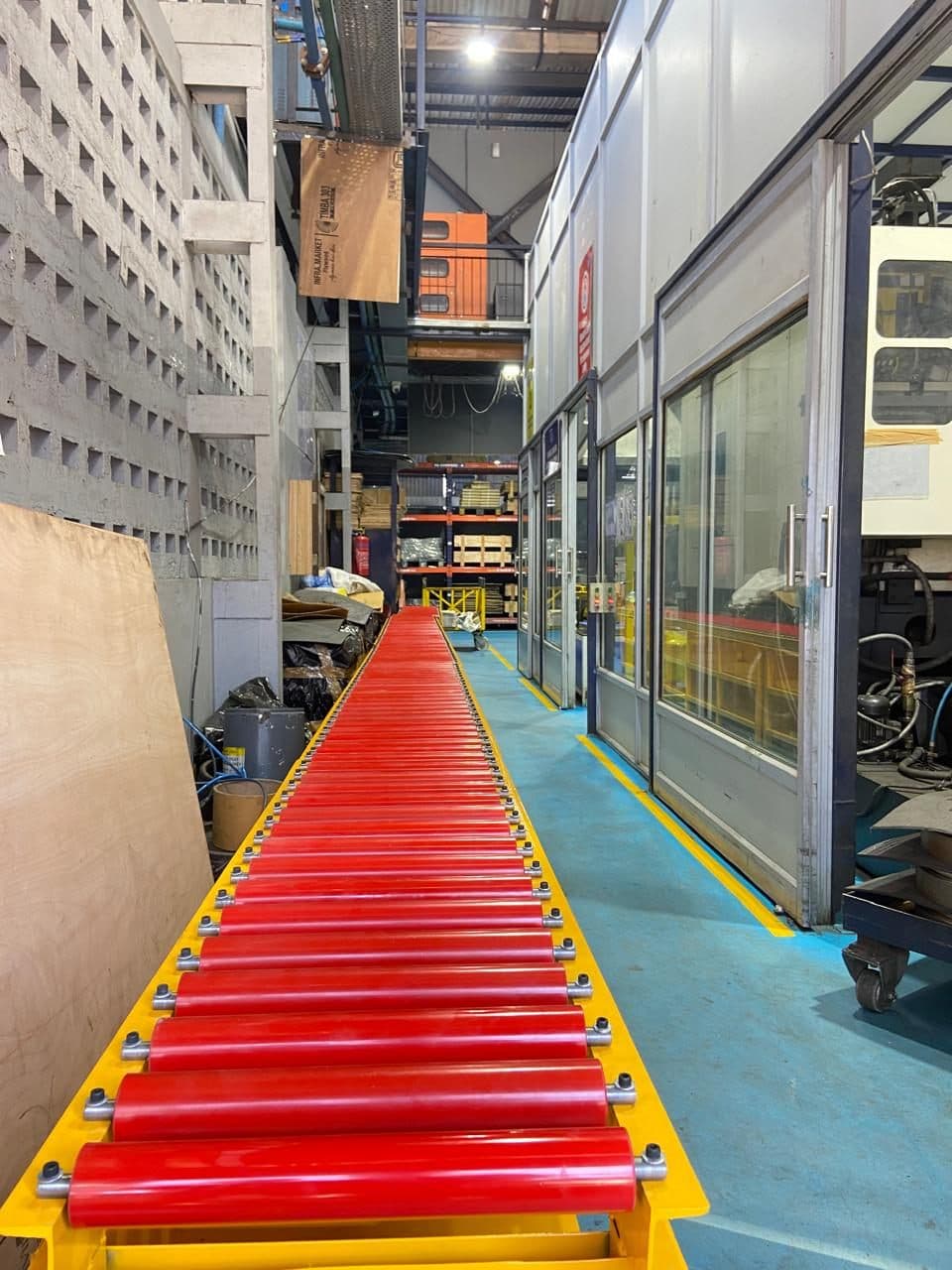 Roller and belt conveyors